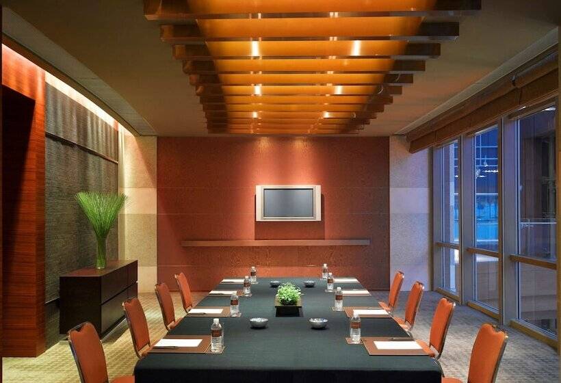 호텔 Hyatt On The Bund, Shanghai