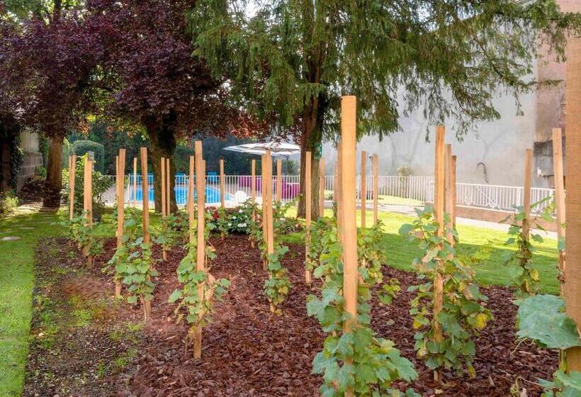 فندق Ibis Styles Macon Centre