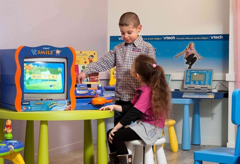 ホテル Ibis Styles Melun