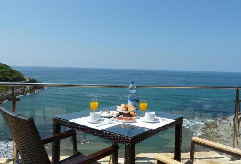 هتل Itxas Gain Getaria