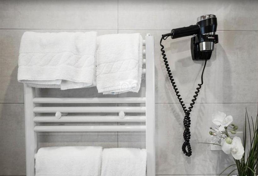 هتل Itxas Gain Getaria