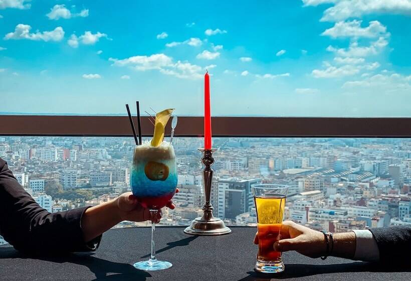 בית מלון כפרי Kenzi Tower