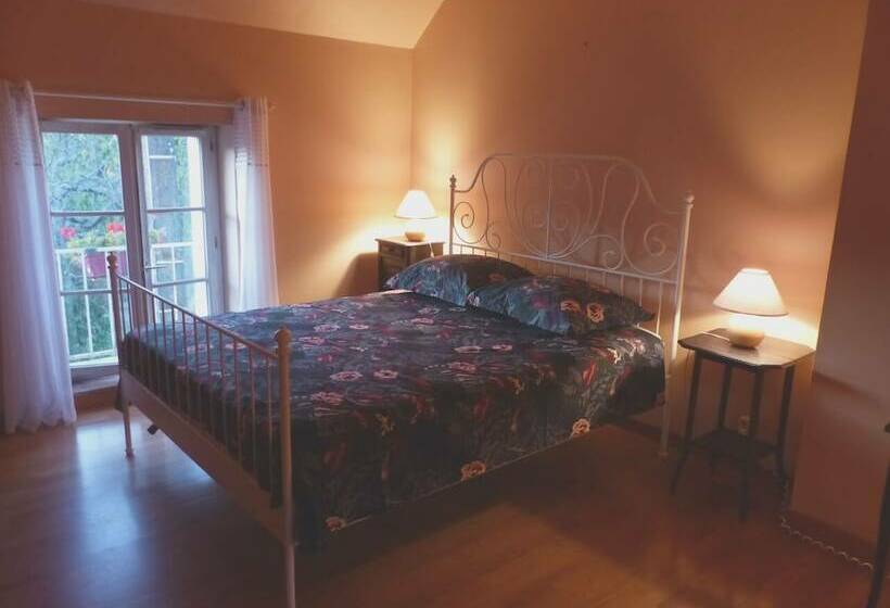 ホテル La Lézardière