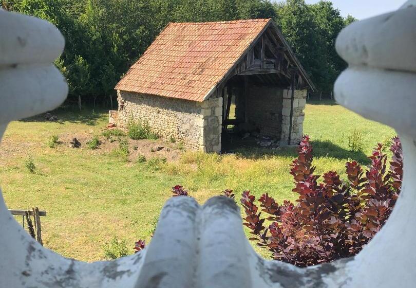 ホテル La Lézardière