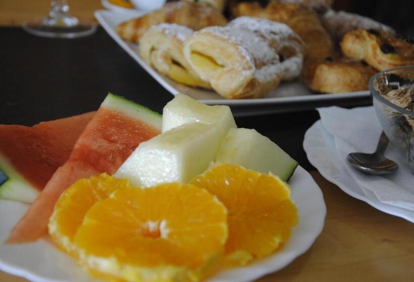 فندق La Muntanya