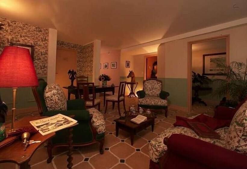 فندق Logis Hôtel Le Boudoir