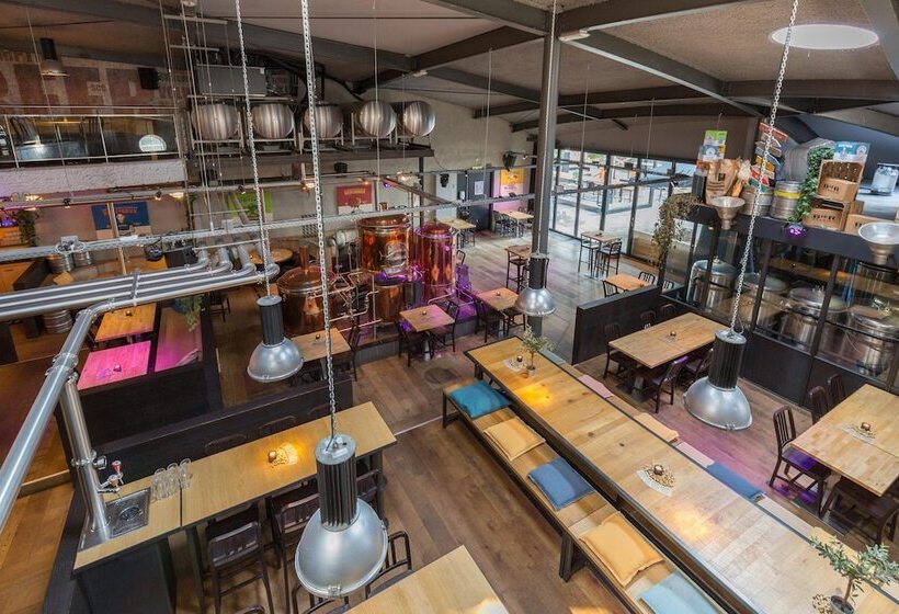 Leonardo Hotel Almere City Center