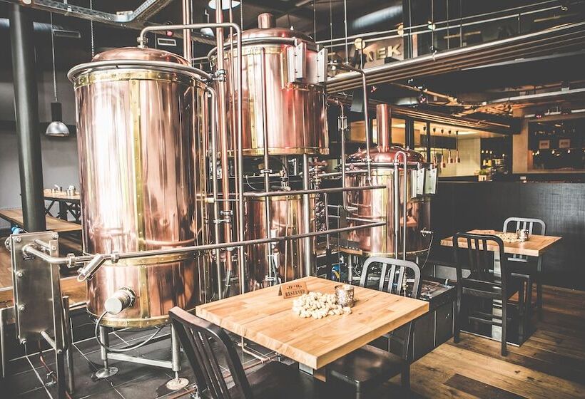 Leonardo Hotel Almere City Center