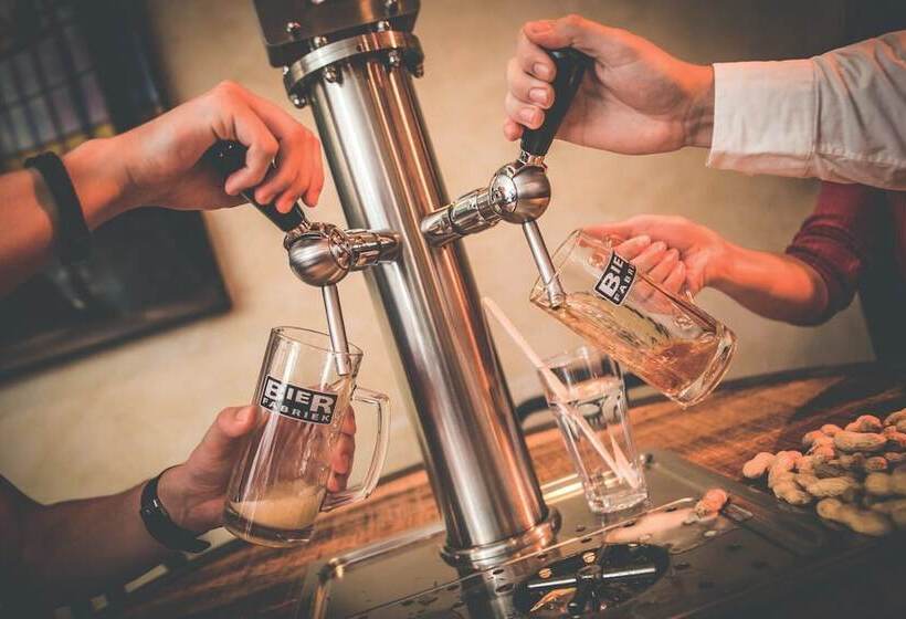 Leonardo Hotel Almere City Center