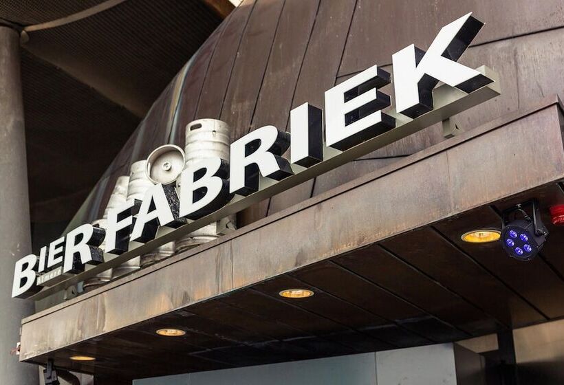 Leonardo Hotel Almere City Center