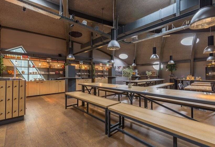 Leonardo Hotel Almere City Center