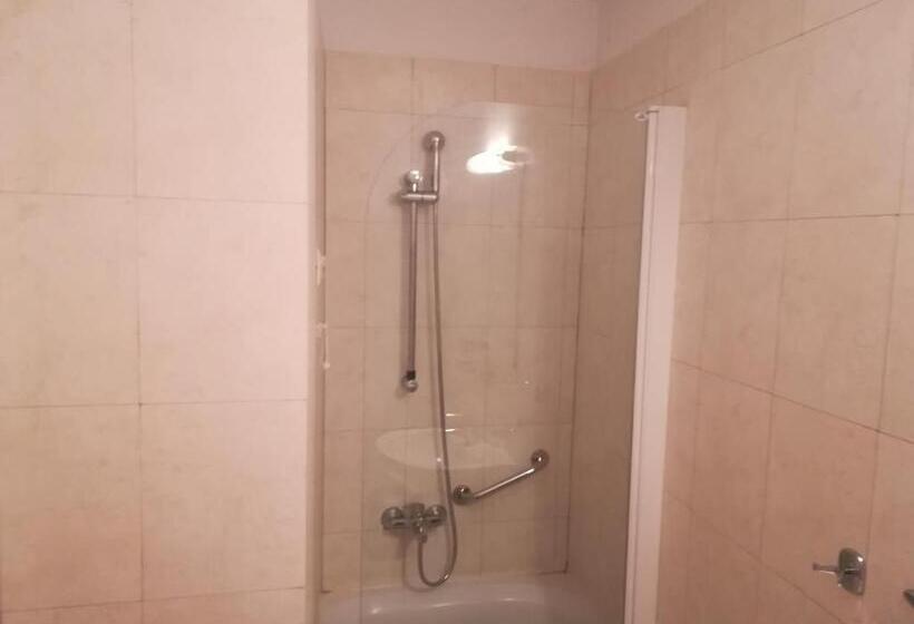 בית מלון כפרי Leto Delphi