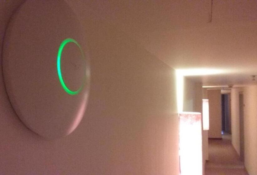 בית מלון כפרי Leto Delphi