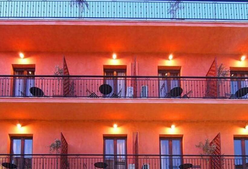 בית מלון כפרי Leto Delphi