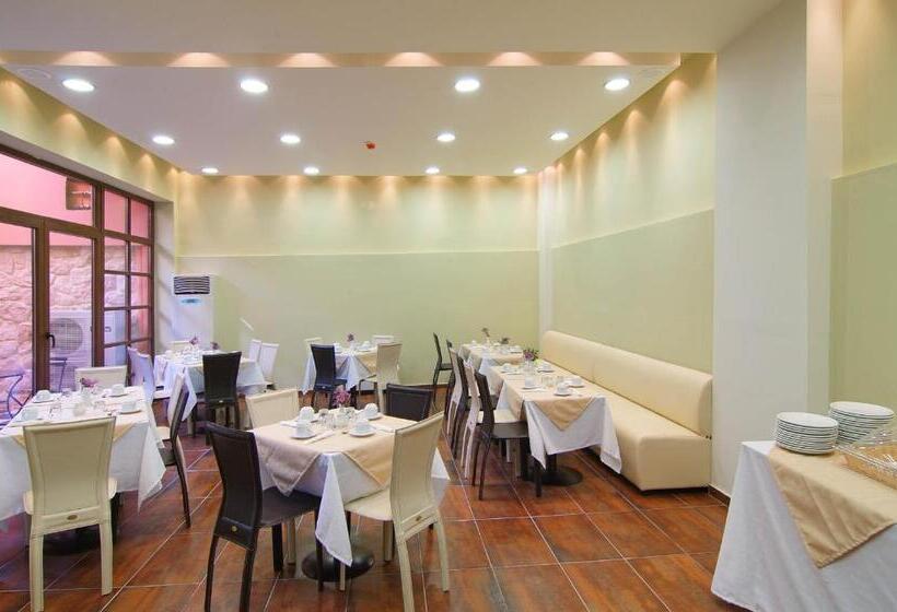 בית מלון כפרי Leto Delphi