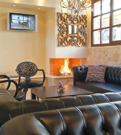 בית מלון כפרי Leto Delphi