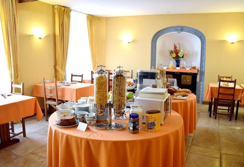 Отель Logis Le Saint Nicolas