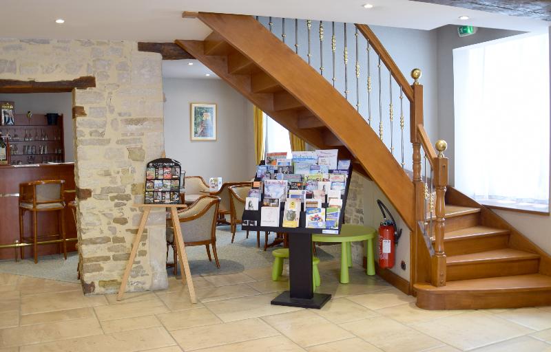 Отель Logis Le Saint Nicolas