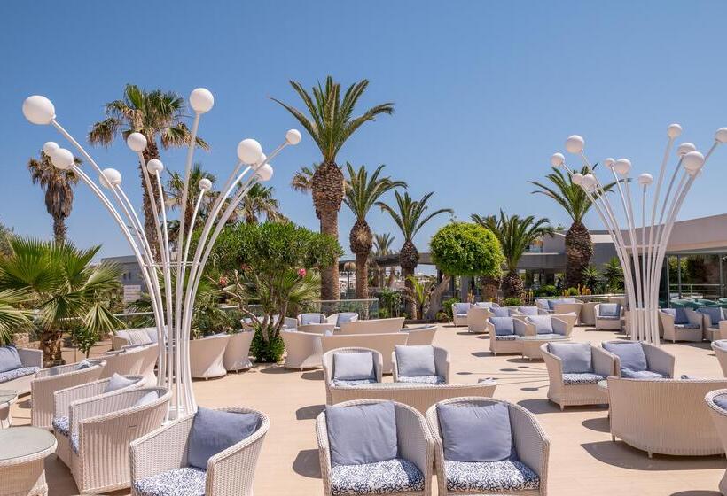 בית מלון כפרי Lyttos Beach