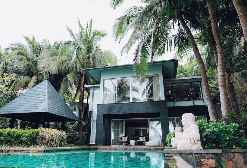 בית מלון כפרי Mandarin Oriental Sanya