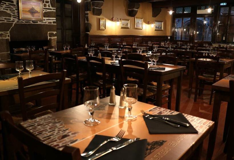 ホテル Le Mouton Blanc