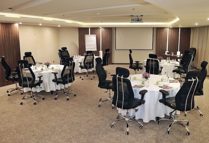 Mövenpick Hotel Qassim