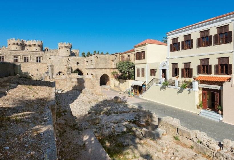 فندق Nikos Takis Fashion Boutique