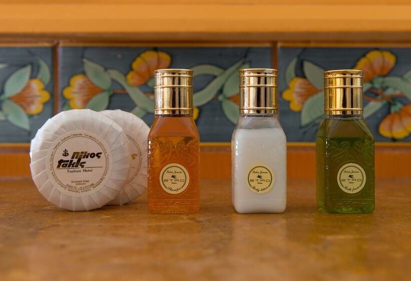 فندق Nikos Takis Fashion Boutique