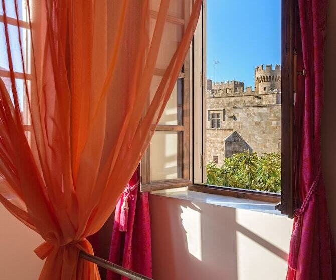 فندق Nikos Takis Fashion Boutique