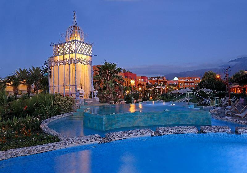 酒店 Orpheas Resort