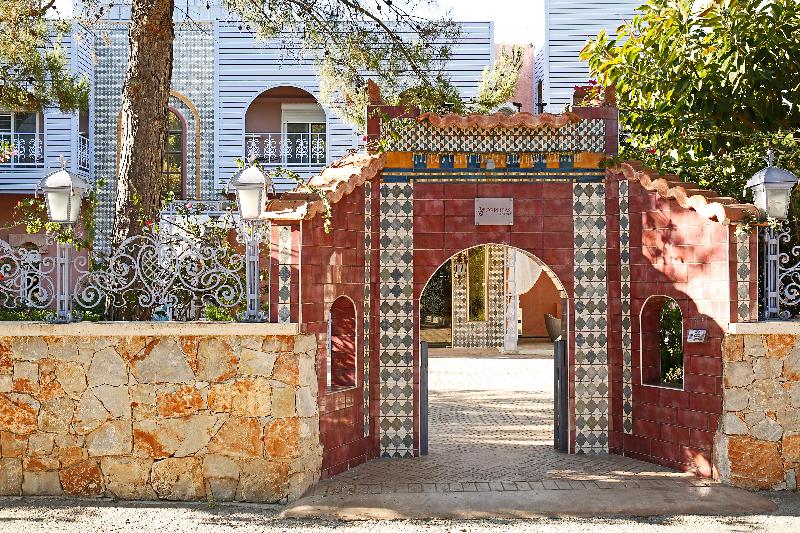 酒店 Orpheas Resort