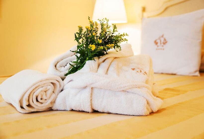 فندق Palacio Villa De Alarcón