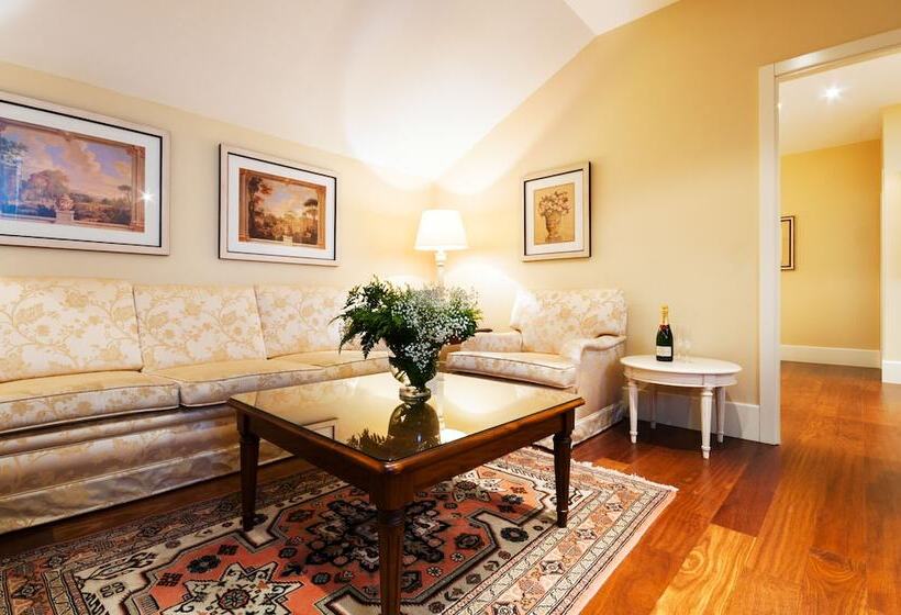 فندق Palacio Villa De Alarcón