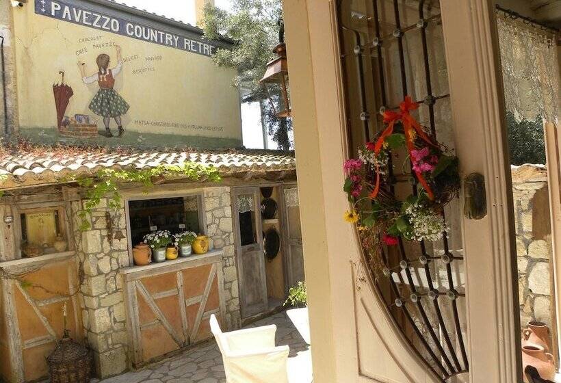 בית מלון כפרי Pavezzo Country Retreat