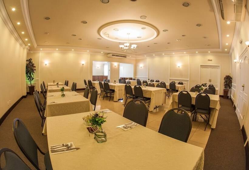 Planalto Select Hotel Ponta Grossa