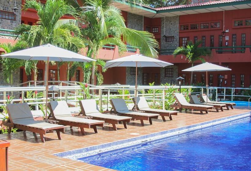 Отель Playa Bejuco