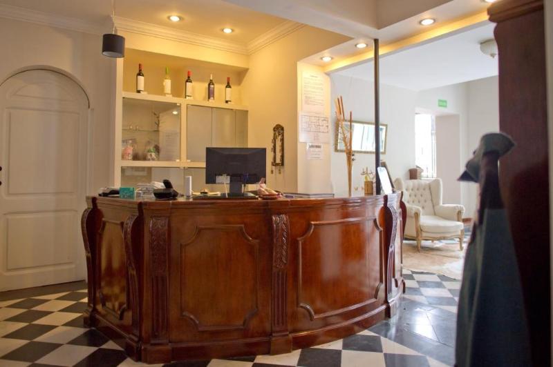 هتل Plaza De Las Aljabas