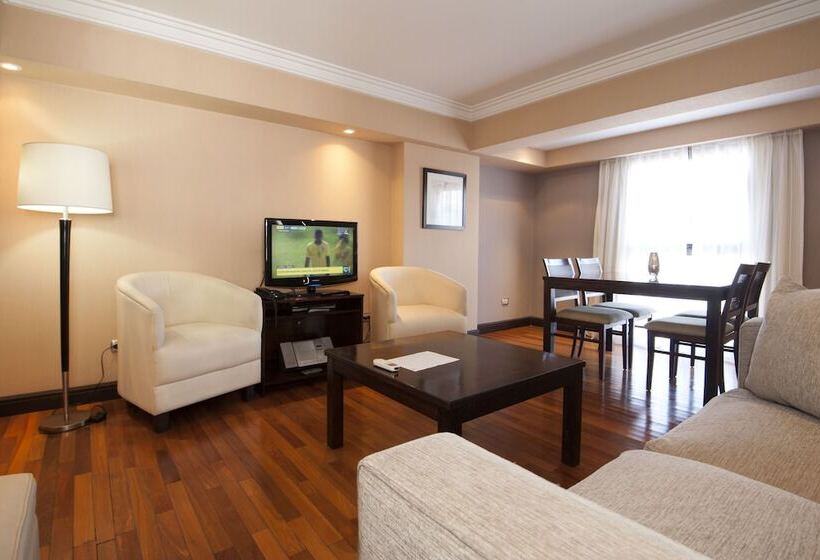 فندق Premium Tower Suites