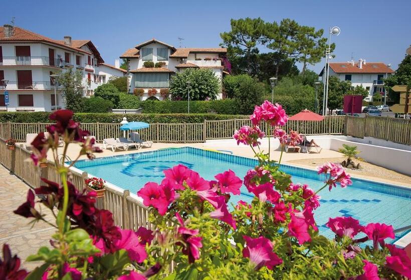 ホテル & Residence Vacances Bleues Orhoitza