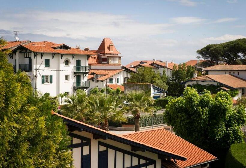 ホテル & Residence Vacances Bleues Orhoitza