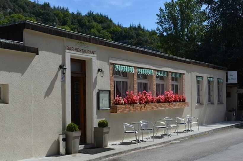 فندق Restaurant Les Falaises