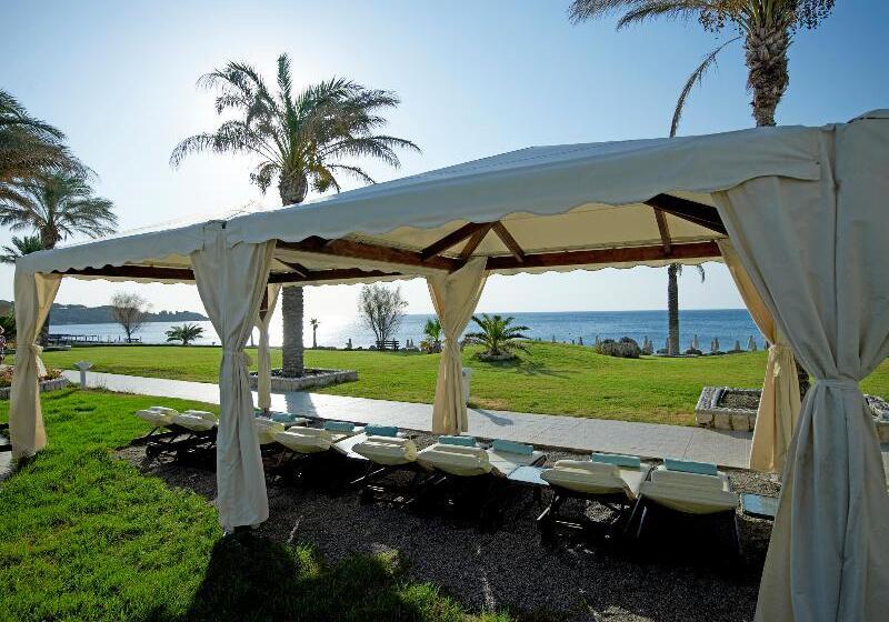 ホテル Rodos Palladium Leisure & Wellness