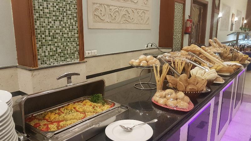 酒店 Royal Lagoons Resort & Aqua Park Families And Couples Only