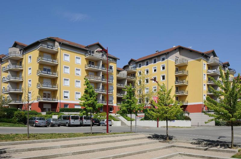 בית מלון כפרי Séjours & Affaires Genève Saint Genis