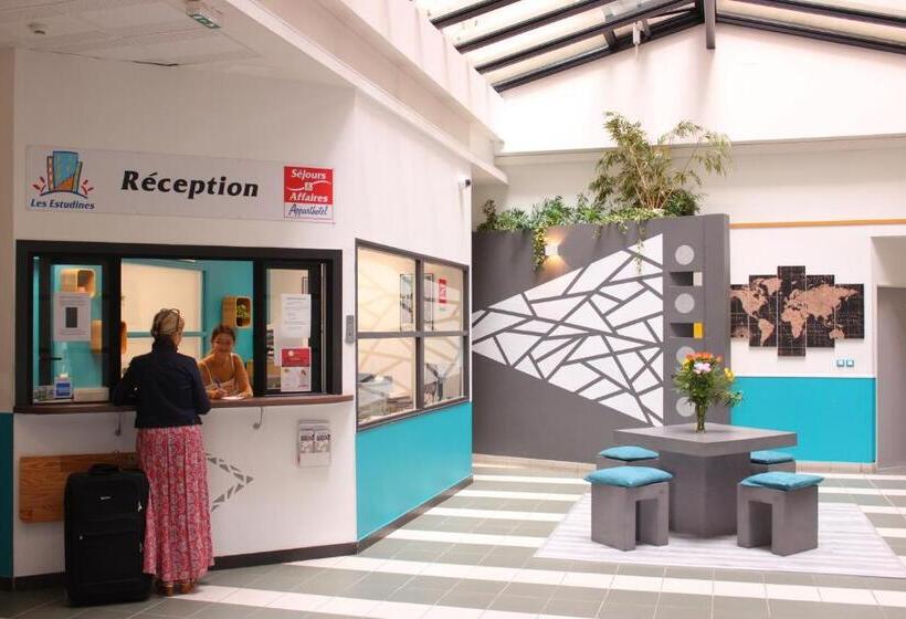 Отель Séjours & Affaires Rennes De Bretagne