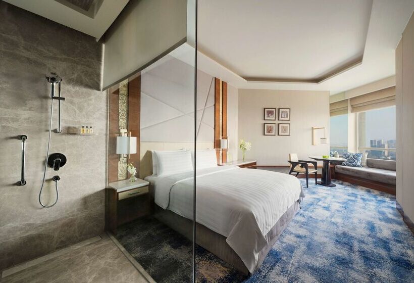 호텔 Shangrila Eros, New Delhi