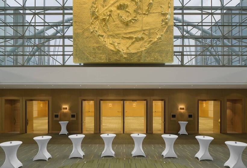 فندق Sheraton Brussels Airport