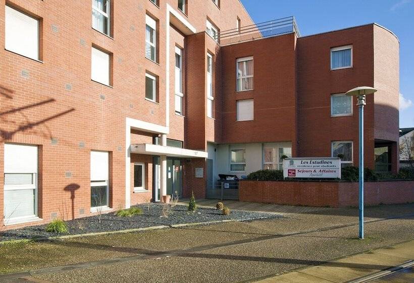 בית מלון כפרי Séjours & Affaires Rouen Normandie