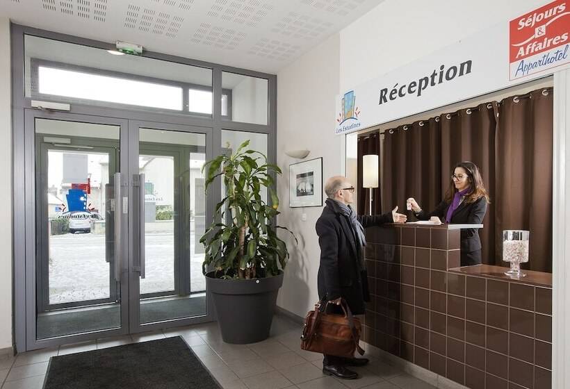 בית מלון כפרי Séjours & Affaires Rouen Normandie