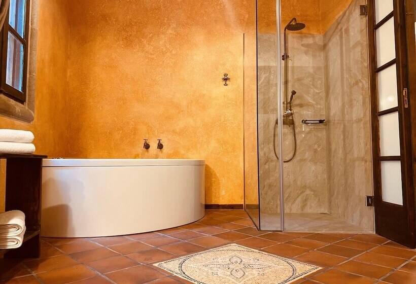 בית מלון כפרי S.nikolis  Historic Boutique